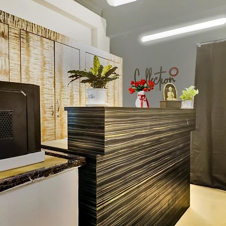 Super Townhouse Rcc Blizz Hotel Kondapur  Luaran gambar
