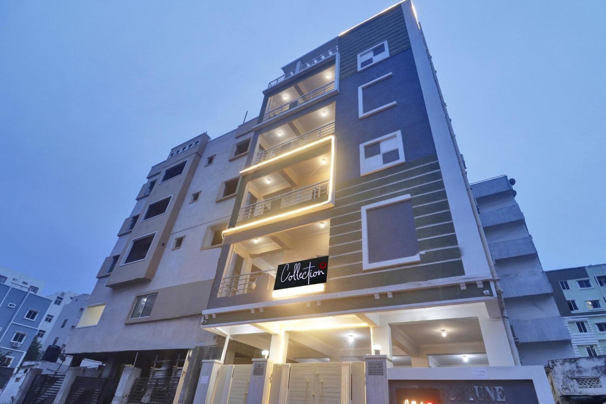 Super Townhouse Rcc Blizz Hotel Kondapur  Luaran gambar